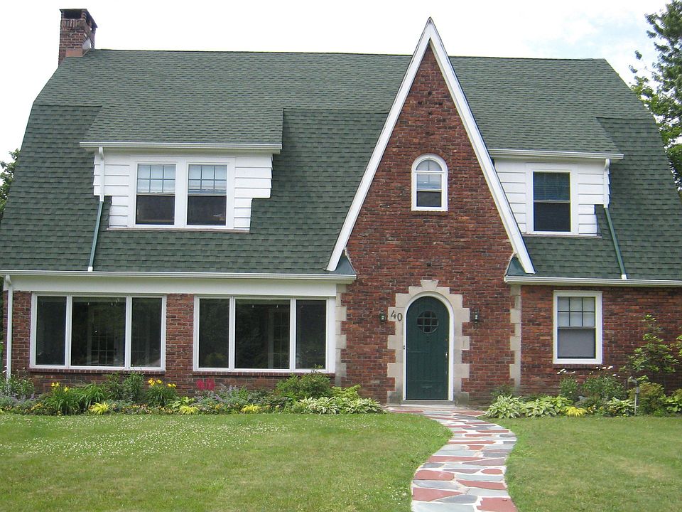 Enchanting Dutch Colonial - 40 Fairway Dr. W. Orange