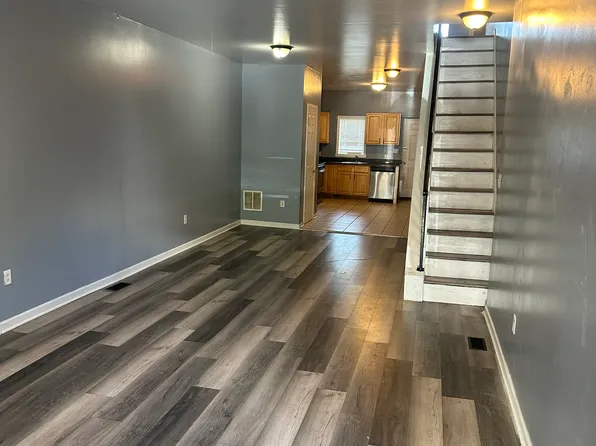 425 N Milton Ave, Baltimore, MD 21224