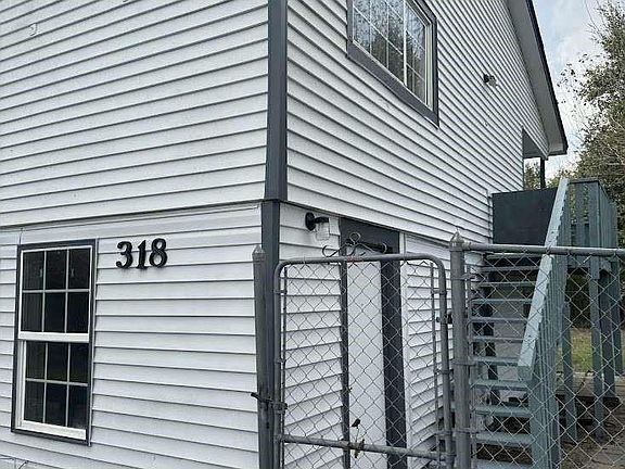 2nd image of 318 10th St