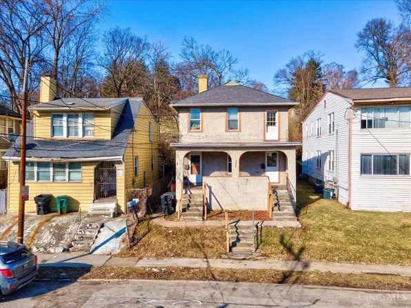 3833 Vine St, Cincinnati, OH 45217