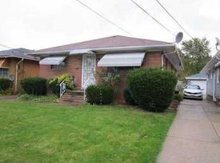 4739 Bartlam Ave, Garfield Heights, OH