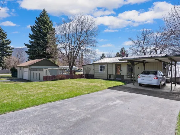 712 11th St W, Columbia Falls, MT 59912
