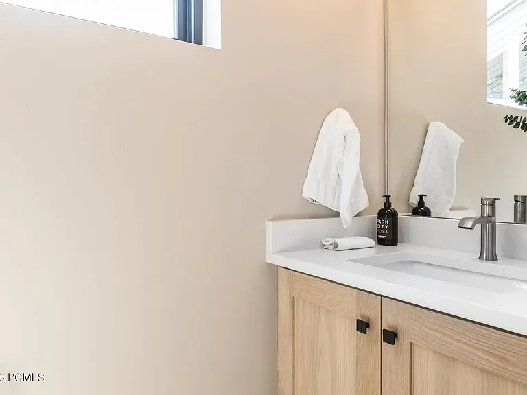 969 W Eland Cir #87 — Photo 11