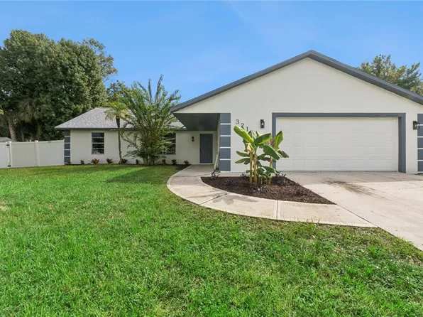 3211 Travelers Palm Dr, Edgewater, FL 32141