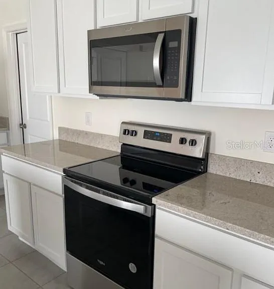 6484 SE 4th Ln — Photo 9
