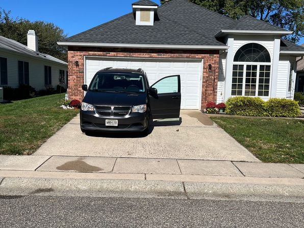 1512 Burr Oak Rd