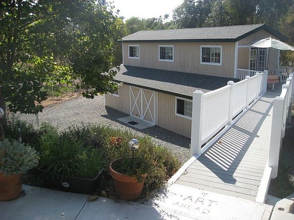 Separate Barn & Art Studio