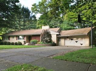 309 Sandhurst Rd, Akron, OH 44333