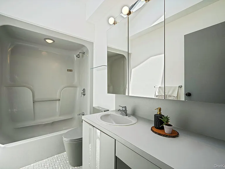 41 Pace Dr — Photo 11