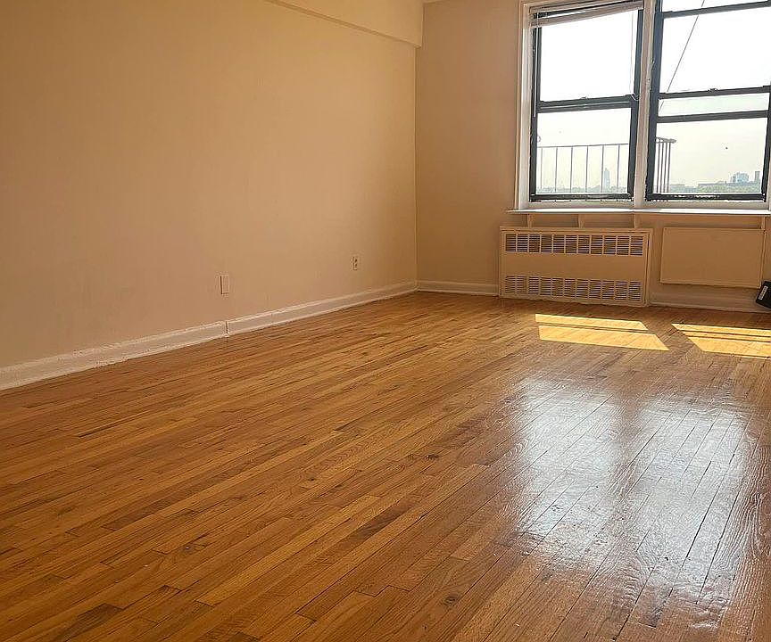 1st image of 2301 Benson Ave #B4