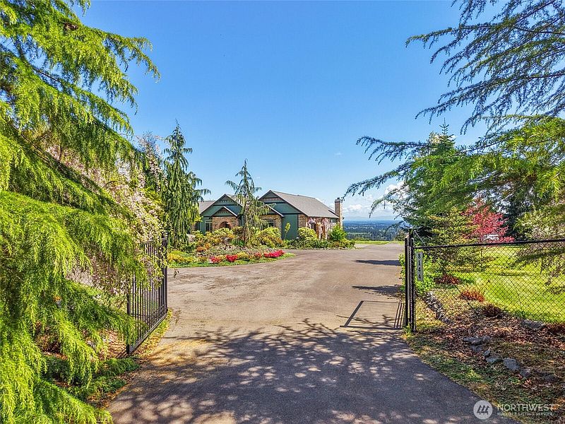 3rd image of 8144 Todderjen Lane SW