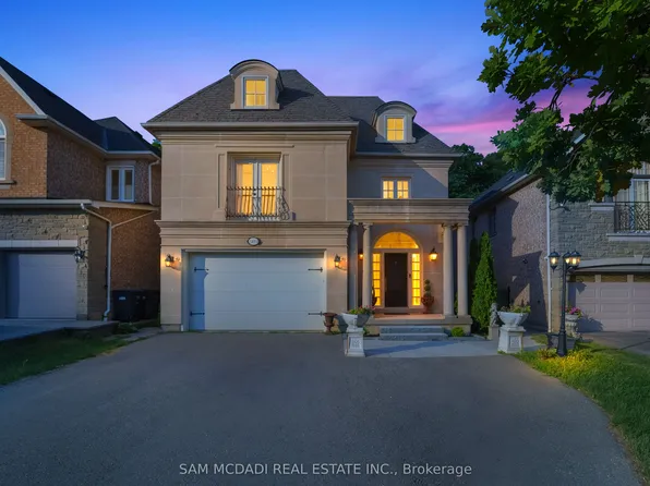 5481 Middleport Cres, Mississauga, ON L4Z 3V2
