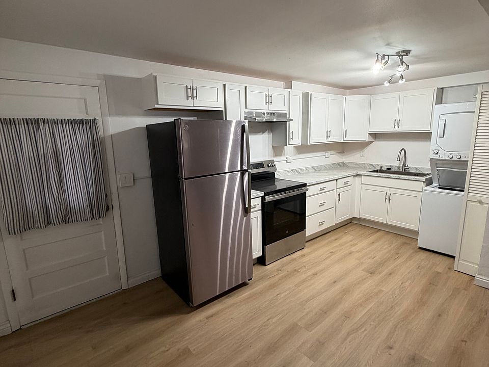 1st image of 755 Gardenia St #B