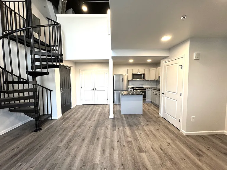 810 Monocacy St #207 — Photo 13