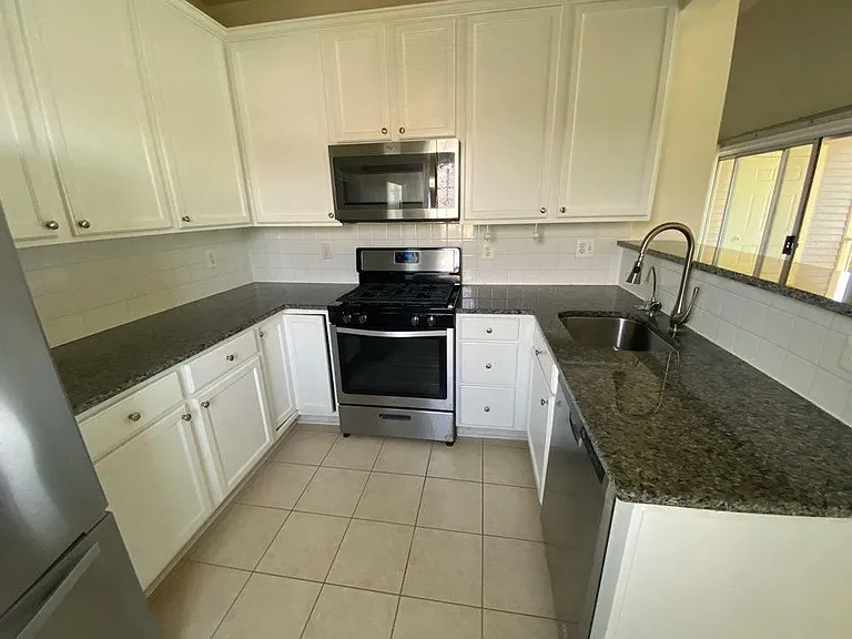 11330 Westbrook Mill Ln #301 — Photo 11