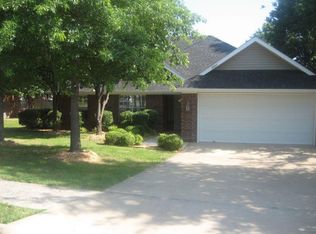 2804 Drexelwood Dr, Springdale, AR 72762