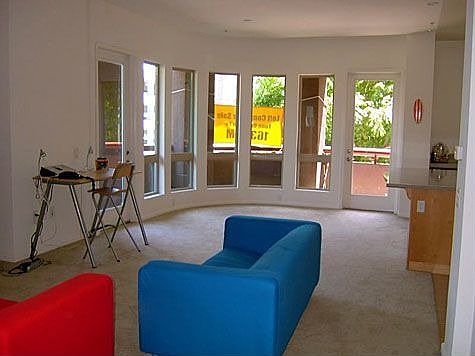 4th image of 150 S San Fernando Blvd Unit 102