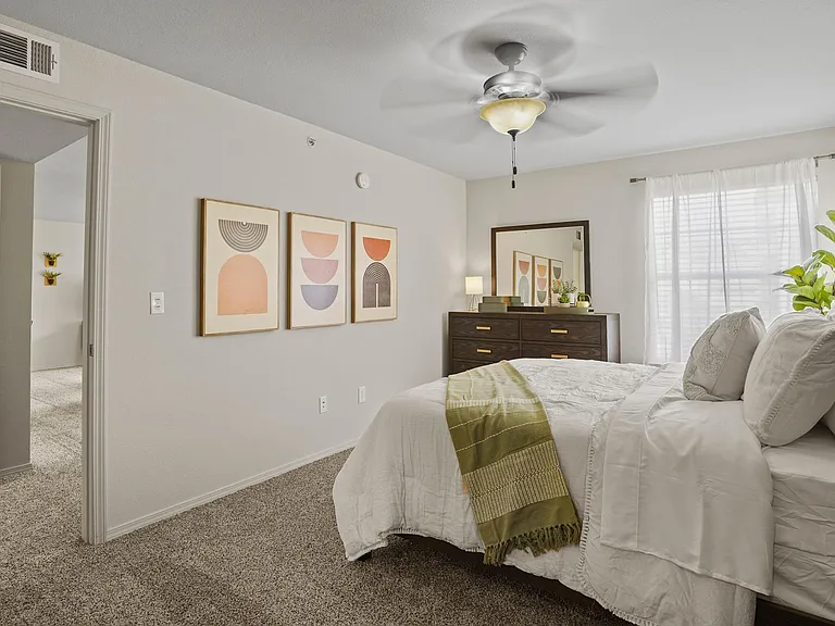 The Colonies at Hillside — Photo 7