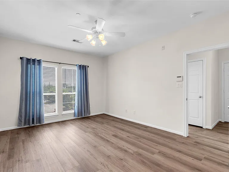 3001 Murworth Dr #1805 — Photo 16