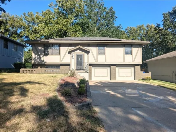 1108 NE 10th St, Blue Springs, MO 64014