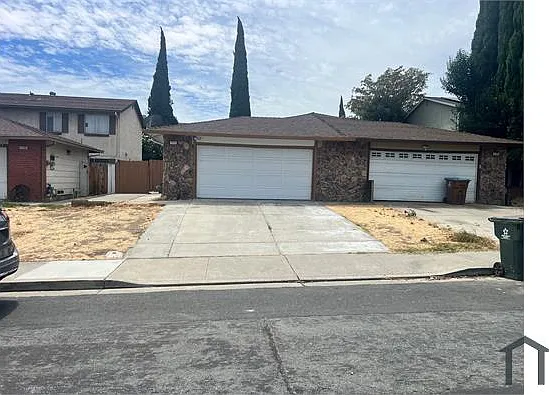 1713 Linden Way