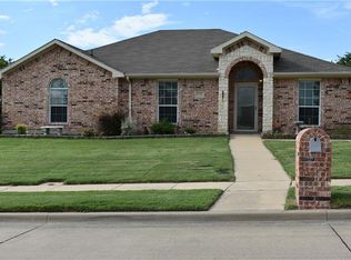 1751 Windswept Dr, Midlothian, TX 76065