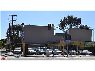 2nd image of 3118 Lincoln Blvd