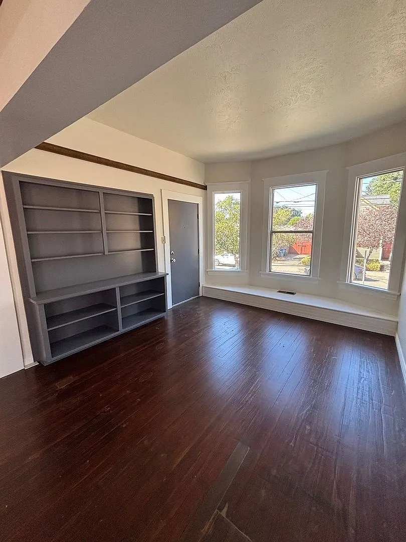 720 Beaver Street — Photo 2