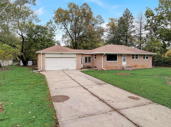 3620 West Southland DRIVE, Franklin, WI 53132