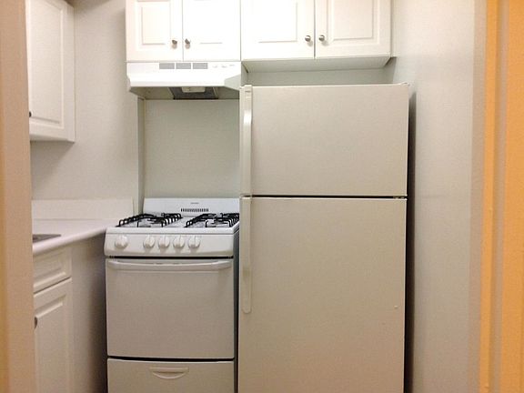 5th image of 550 Ocean Pkwy