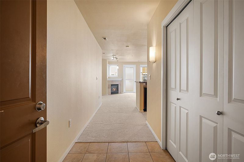 5th image of 2901 NE Blakeley Street #335