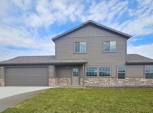 2279 Excalibur Way, Sheridan, WY 82801