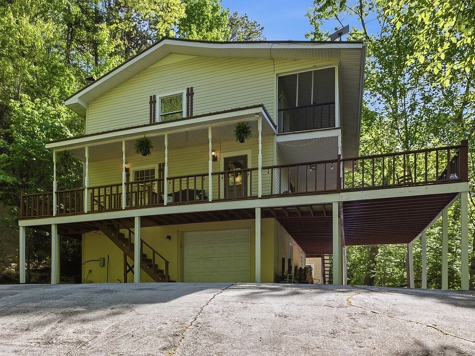 1st image of 325 Kitchins Ln