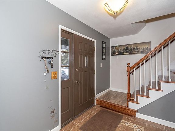 3rd image of 1217 Willow Ave