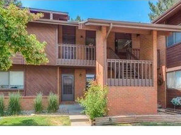 535 Manhattan Dr #203, Boulder, CO 80303