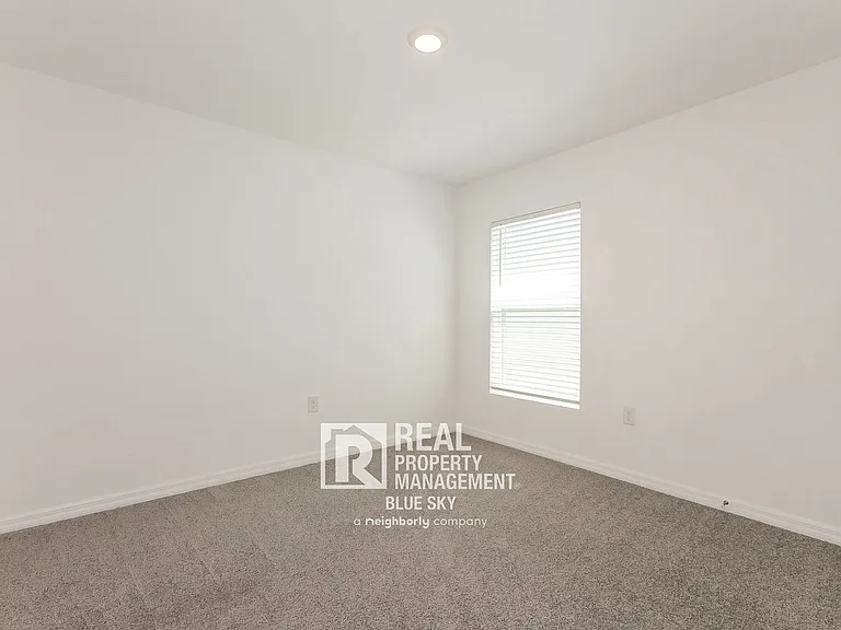 37420 Sharks Eye Ln — Photo 15
