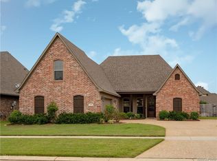 435 Tupelo Dr, Bossier City, LA 71111