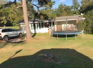 2943 Fork Rd, Gainesville, GA 30506