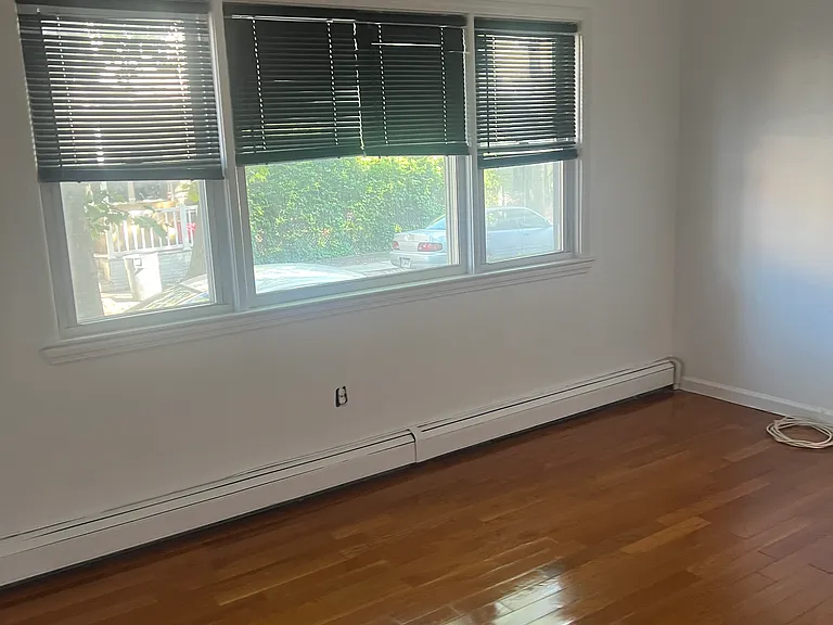 11 Meadow St #1 — Photo 9