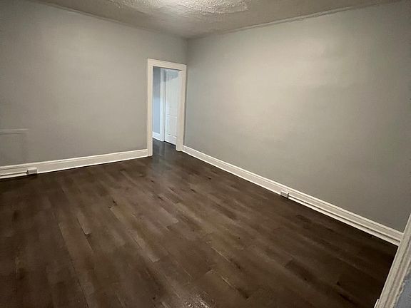 4th image of 309 Park Ave APT 5C