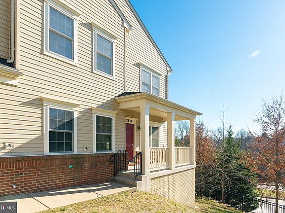 4th image of 2848 Chinkapin Oak Ln #207