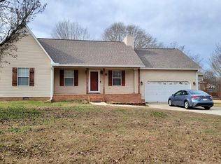 1996 Putter Cir NE, Arab, AL 35016