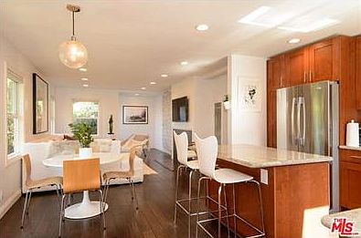 1st image of 1100 Ocean Park Blvd