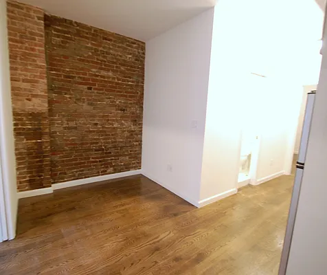 Rented by Bold New York | media 32