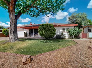 513 Mesilla St NE, Albuquerque, NM 87108