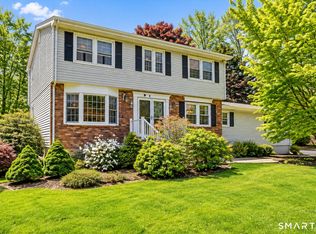 2 Judith Drive, Danbury, CT 06811