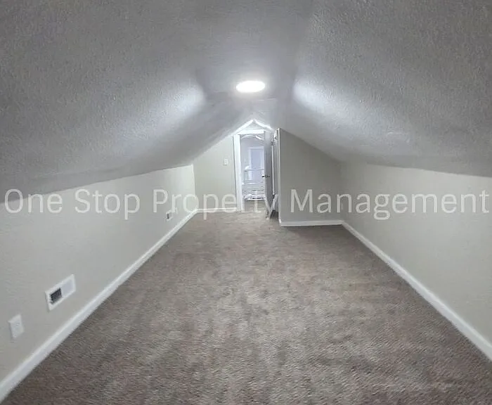 4224 Agnes Ave — Photo 13
