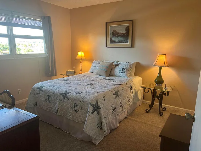 20 Yacht Club Dr #405 — Photo 23