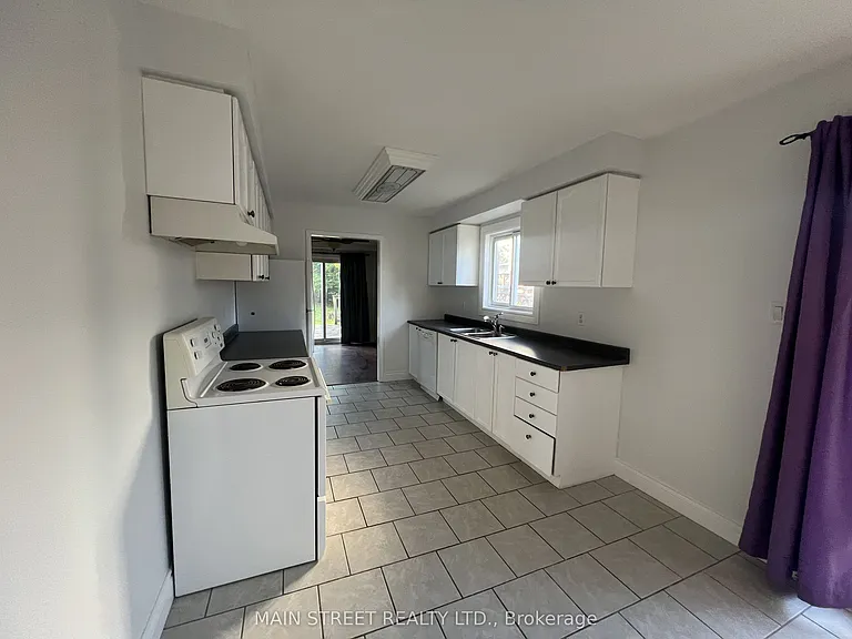 14 Ailsa Dr — Photo 15