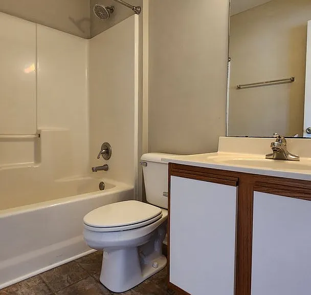 87 Century Ct — Photo 15